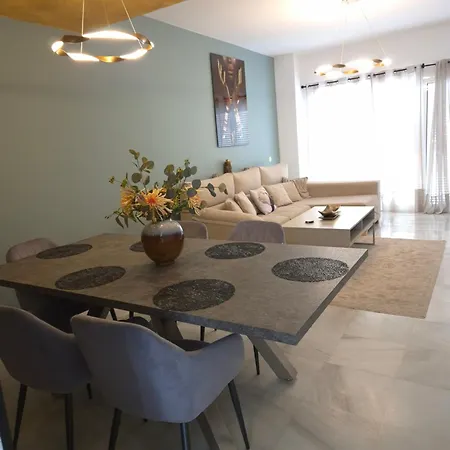 Marbella Benamara 3 * إِستيبونا