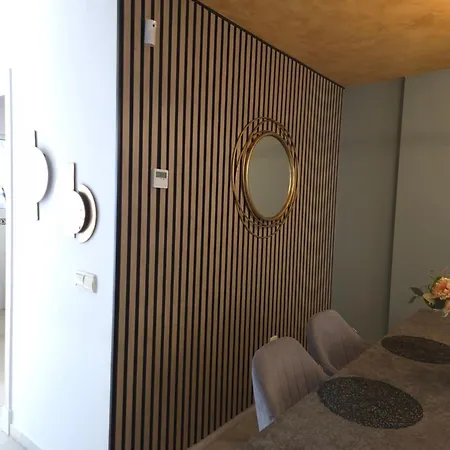 Marbella Benamara 3 * إِستيبونا